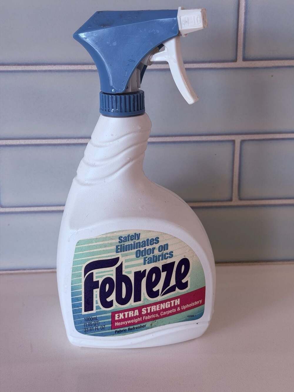 Vintage 1997 Febreze Extra Strength Fabric Refresher Spray Bottle